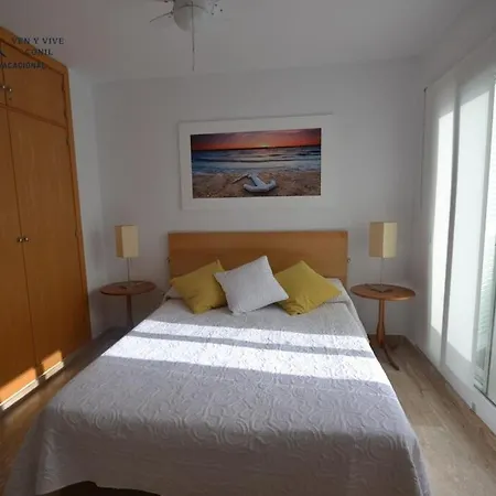 Adosado Familiar Con Piscina Y Terraza Сasa de vacaciones *