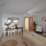 Semesterbostad Adosado Familiar Con Piscina Y Terraza Cádiz